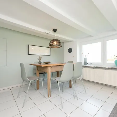 Daire Spacious Near The Teutoburg Forest