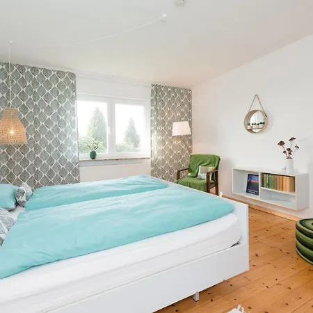 Spacious Near The Teutoburg Forest Leopoldshohe