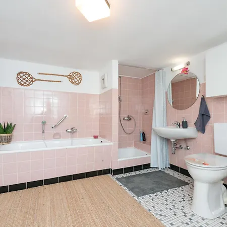 Daire Spacious Near The Teutoburg Forest *